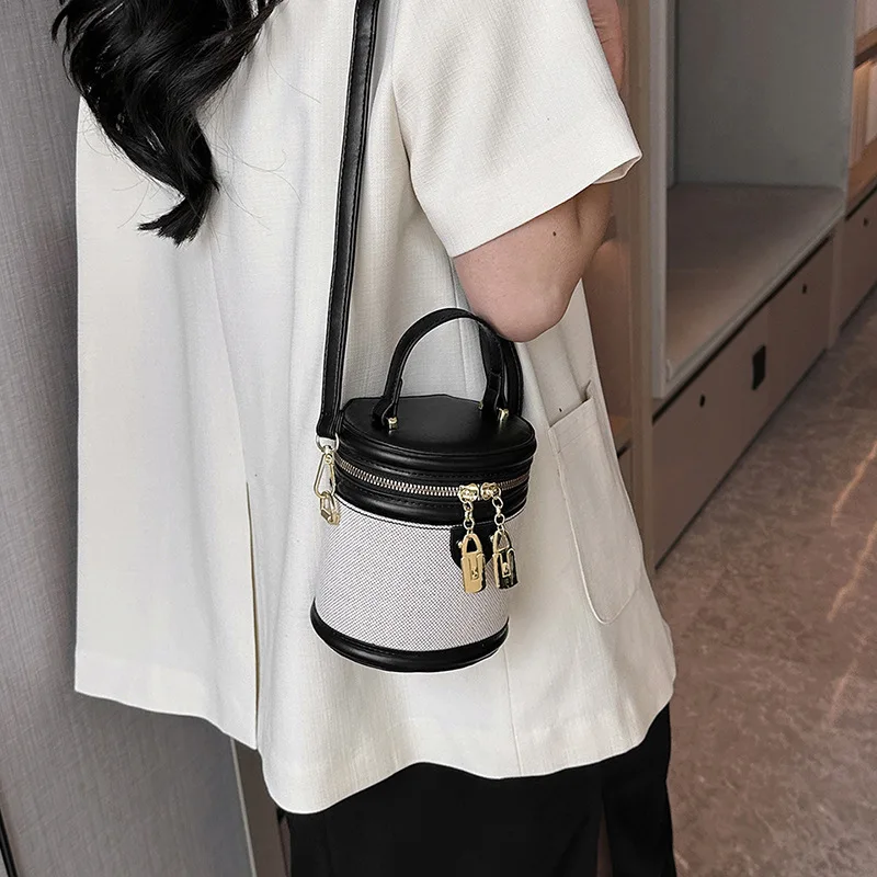 Retro Bucket Bag for Women 2023 New Handheld Fashion Contrast Color Cylinder Bag Canvas Spliced PU One Shoulder Crossbody Bag