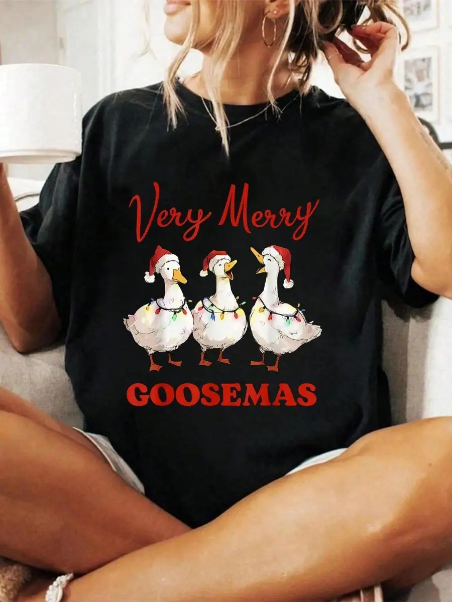 100_ Cotton Retro Very Merry Goosemas Santa Silly Goose Christmas Lights T-Shirt Men s Women s Soft Breathable Tee Classic Fashion Summer Tops