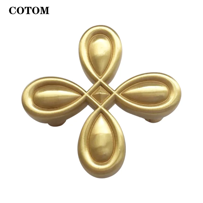 Four Leaf Clover Kitchen Cabinet Knob Drawer Brass Handles Gold Bedroom Wardrobe Door Pull Nordic Furniture Hardware Decoration