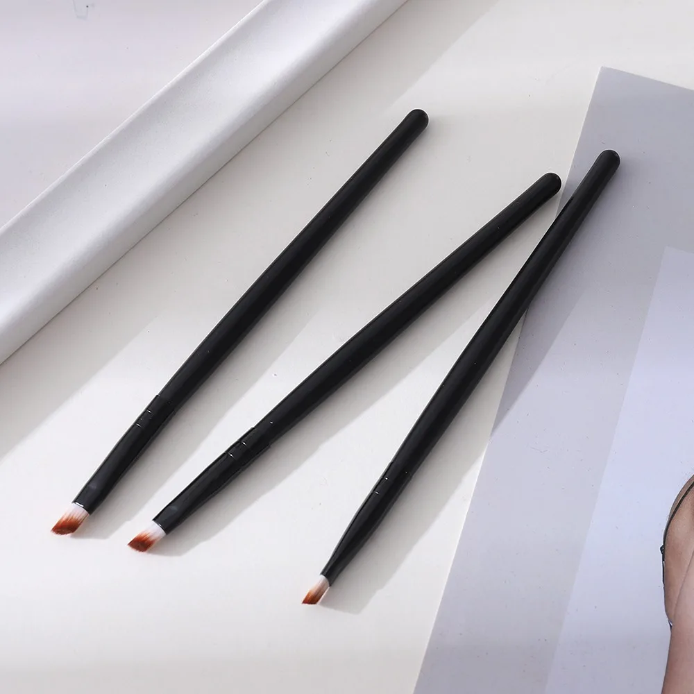 3 個プロフェッショナルアイメイクブラシ女性用マルチカラーアイシャドウコンシーラーブレンド化粧品フルセットブレード美容ツール