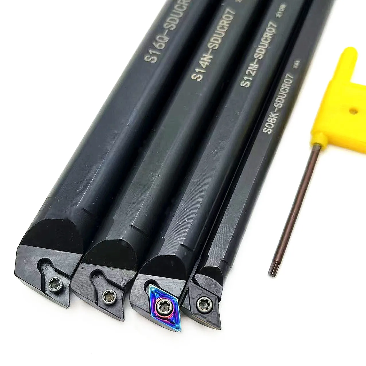 SDUCR-varilla de herramienta de torneado interno SDUCR07 S08 S10K S12M S14N S16Q para DCMT070204 KT7030, carburo para inserto de rombos DCMT