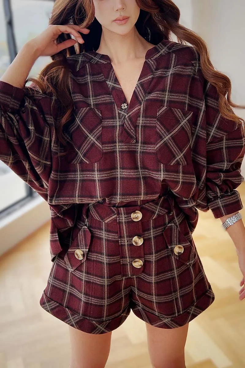 

Spring Plaid Shirt Pockets Batwing Sleeve Gingham Vintage Loose Blouses Women's Top Wrist Shirt Y2K 2025 New DABUWAWA DM2AST008