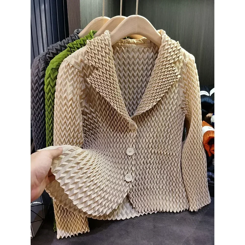 Pleats Original High-end Simple Solid Wave Pleated Small Suit Casual Versatile Long-sleeved Short Jacket Female Spring New