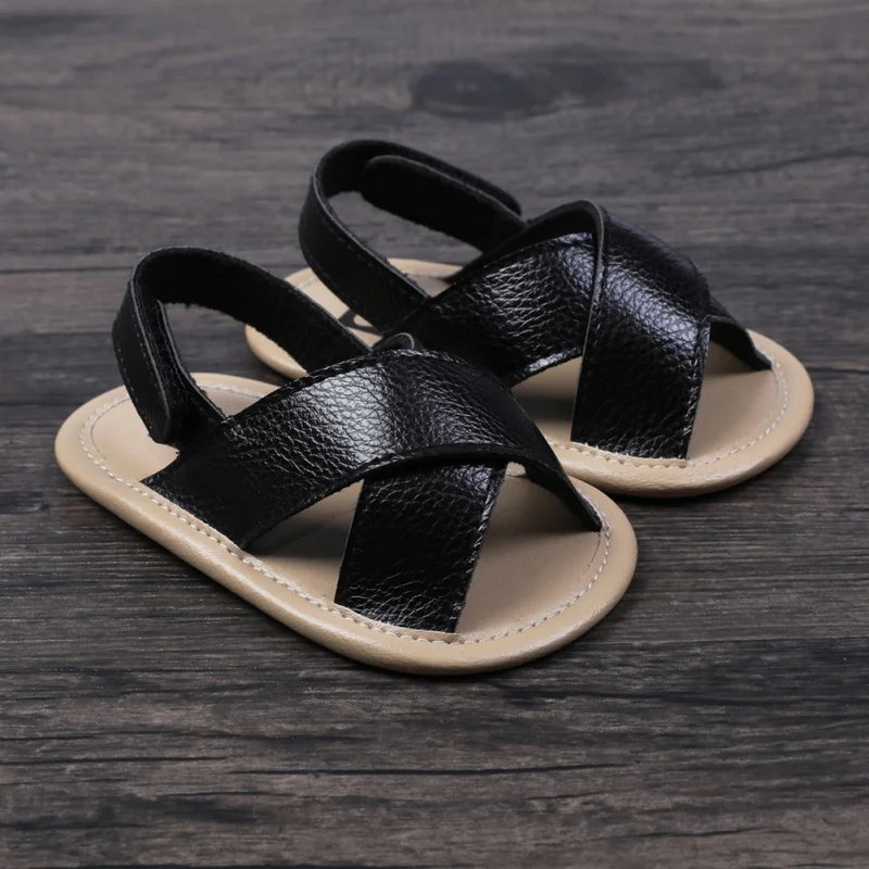 Zapatos de verano para bebés, sandalias clásicas con suela suave ahuecada, antideslizantes, informales, planas, de 0 a 18 meses