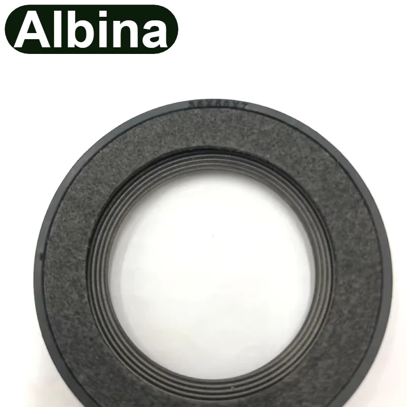 1102415 Crankshaft Front Oil Seal 3.6L 4.4L V8 2.7L 3.0L Diesel For Land Rover LR3 LR4 Range Rover RR Sport New Discovery 6