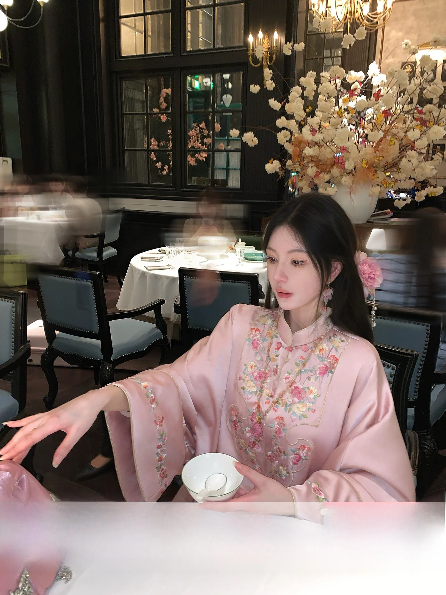 

New Chinese Sle Heavy Embroidery 00% Silk Cotton Jaet Outerwear Original Design Thiened Long Sve Coat