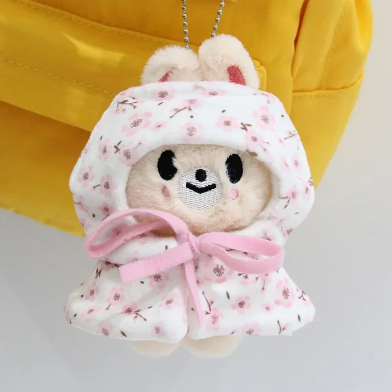 Neues Skzoo Niedliches Spielzeugset im Sakura-Thema mit Umhang, Schal, Verkleidungsfigur, Tasche, Schlüsselanhänger, Dekorativer Kawaii Plüschpuppen-Zubehör-Geschenk – Detail 26