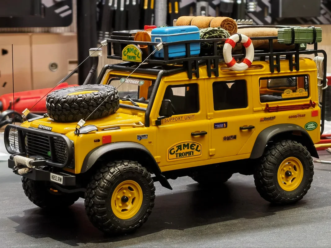 

FMS FCX10 1/10 Camel Trophy RC Crawler 4WD Electric Off-Roader Remote Control Car Gift