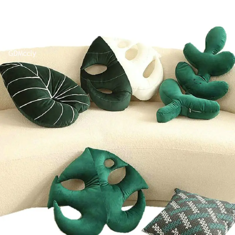 Nordic Style Green Lifelike Liebm Leaf Plush Pillow Smile Face Plantain leaves Love Shape Nap Sleep Cushion Sofa Decor Gift