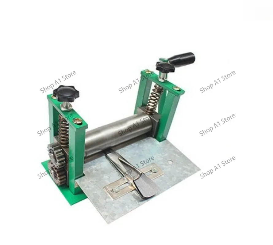 Hand-cranked small leather drawing machine Manual glue cartridge Machine pulling shoulder strap tube pressing