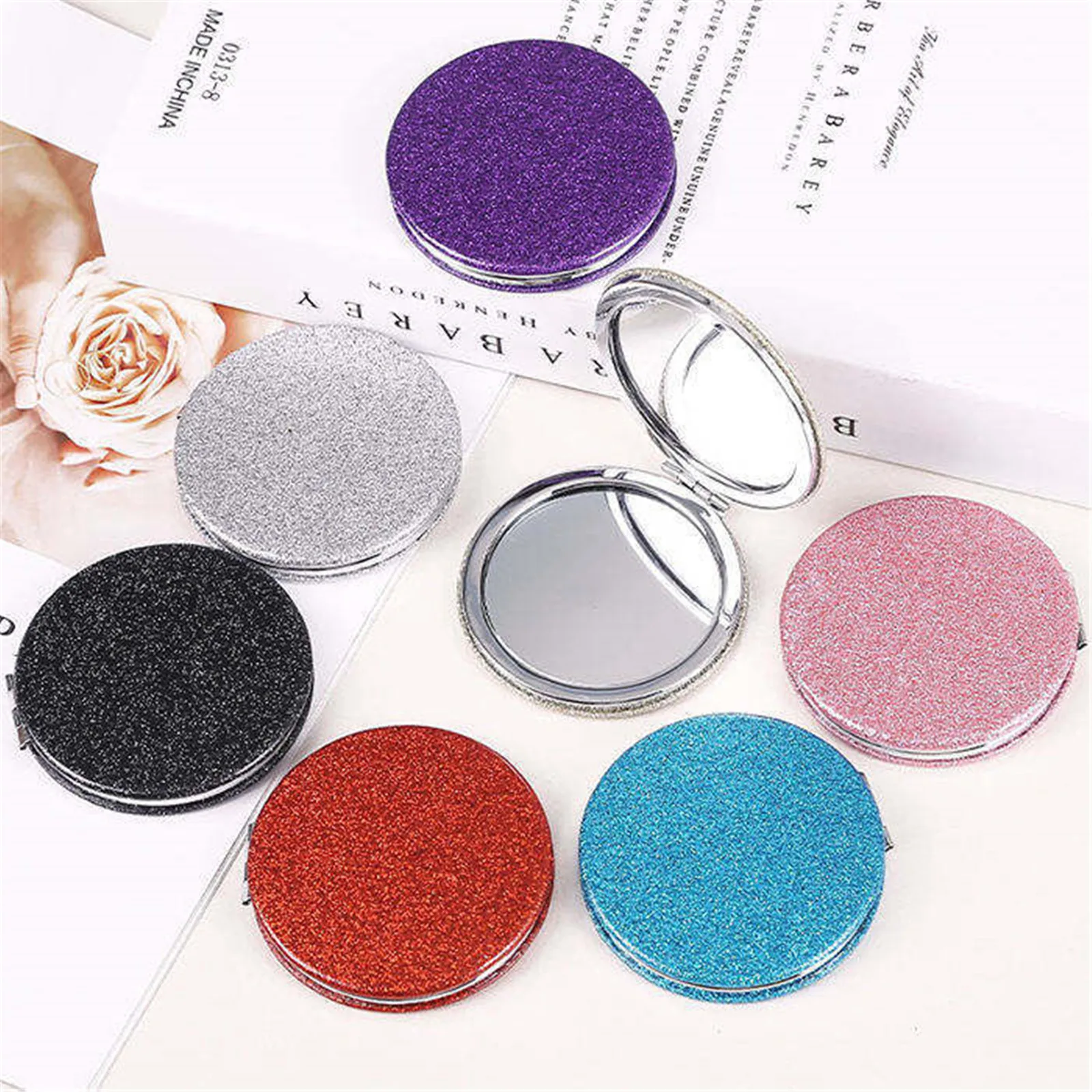 Draagbare Dubbelzijdige Spiegel Hart Ronde Vormige Spiegel Vrouwen Folding Pocket Compact Make Make-Up Spiegel Student Cosmetische Spiegel