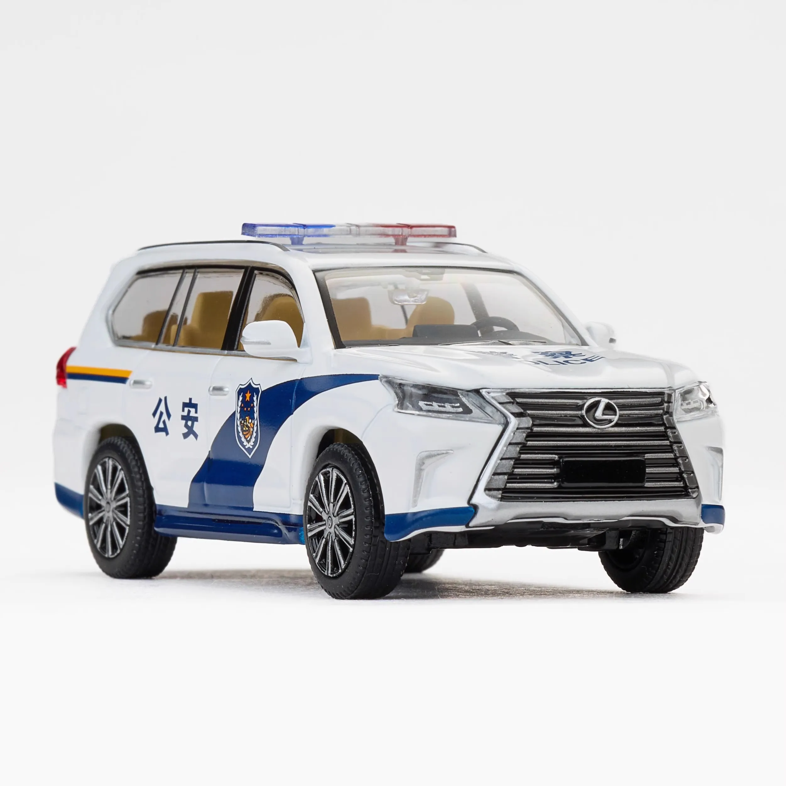 MASSDI Model 1: 64 LX570 LX600 Model Mobil Paduan Model Mobil Polisi