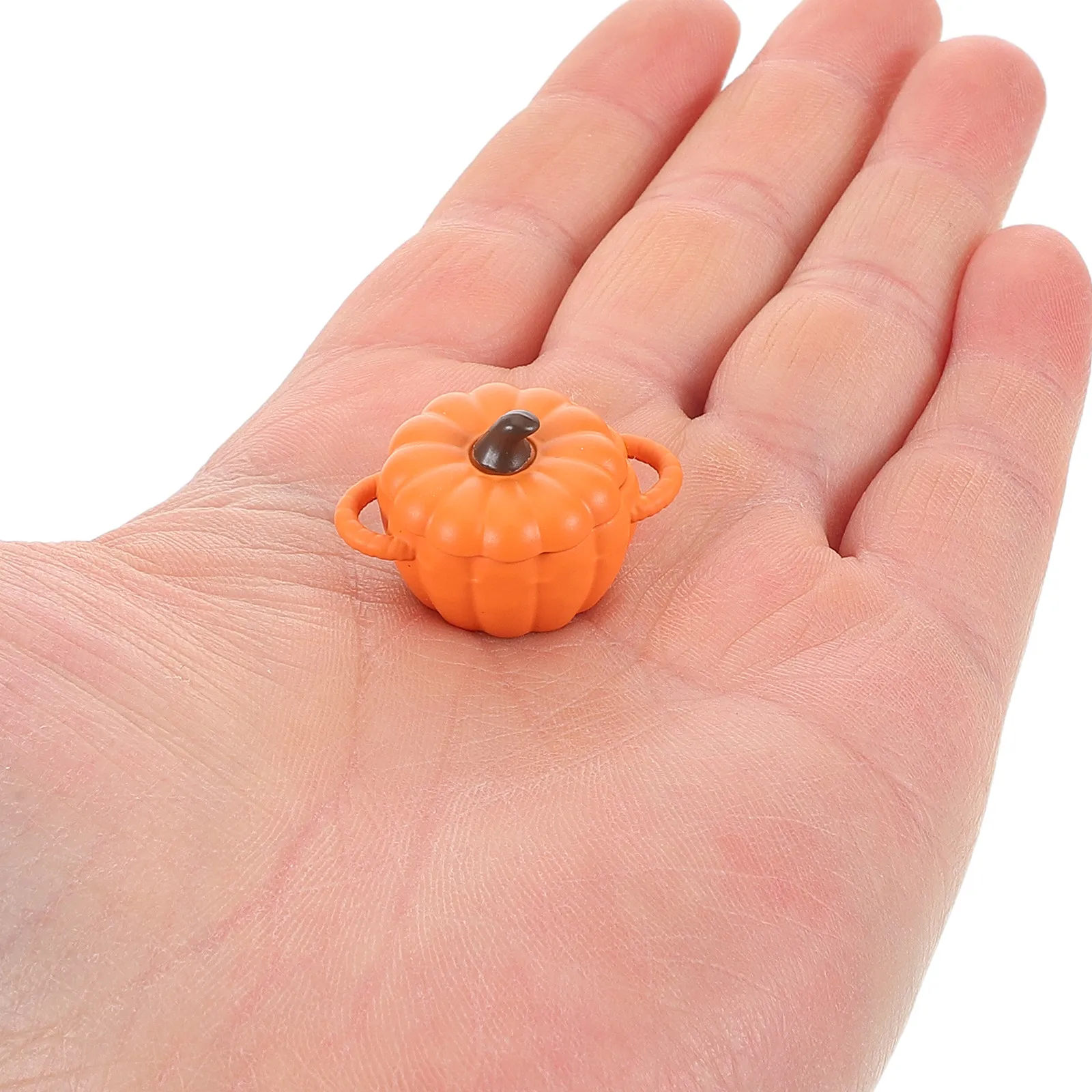 

Pumpkin Soup Pot Resin Detailed Mini Kitchen Ornament for Dollhouse Scene Decoration Halloween Theme Display