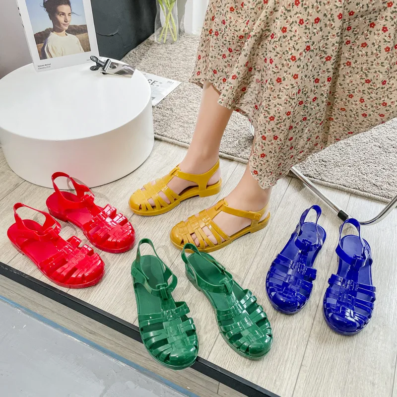 Summer Baotou Roman Women\'s Sandals Vintage Flat Heel Transparent Crystal Beach Shoes Flat Bottom Plastic Jelly Shoes SHW147