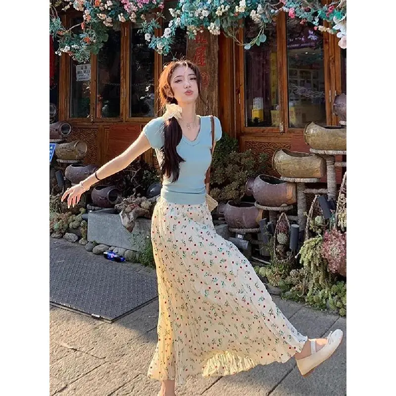 

Sweet Style Skirt Set for Women Summer Back Hollow Lace V-neck Slim Short Sleeve T-shirt Flower Half Long Skirt Set Two Piece