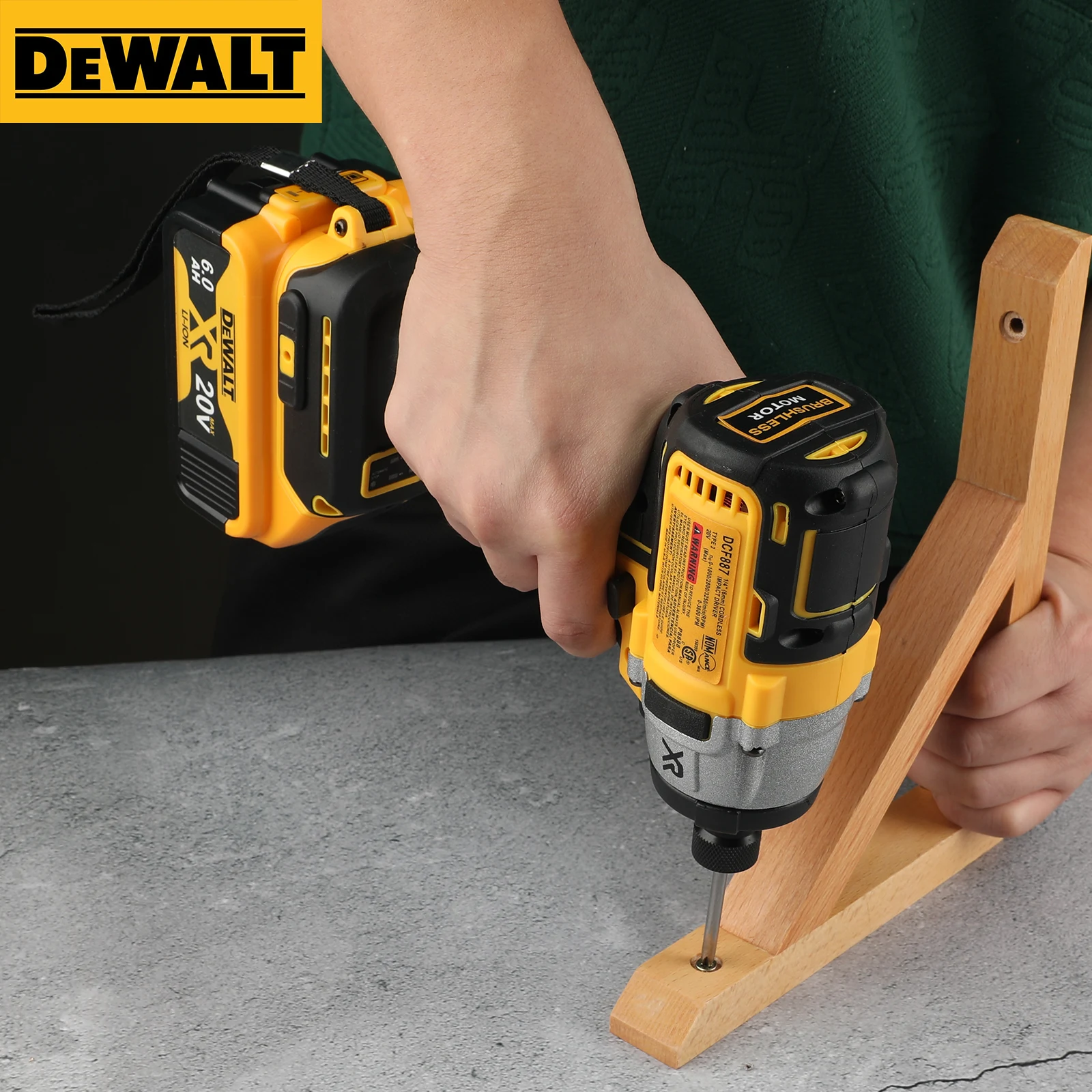 Dewalt DCD887، محرك تأثير لاسلكي 20 فولت، سعة 205 نيوتن، ومثقاب كهربائي مثالي لمجموعة واسعة من الوظائف.