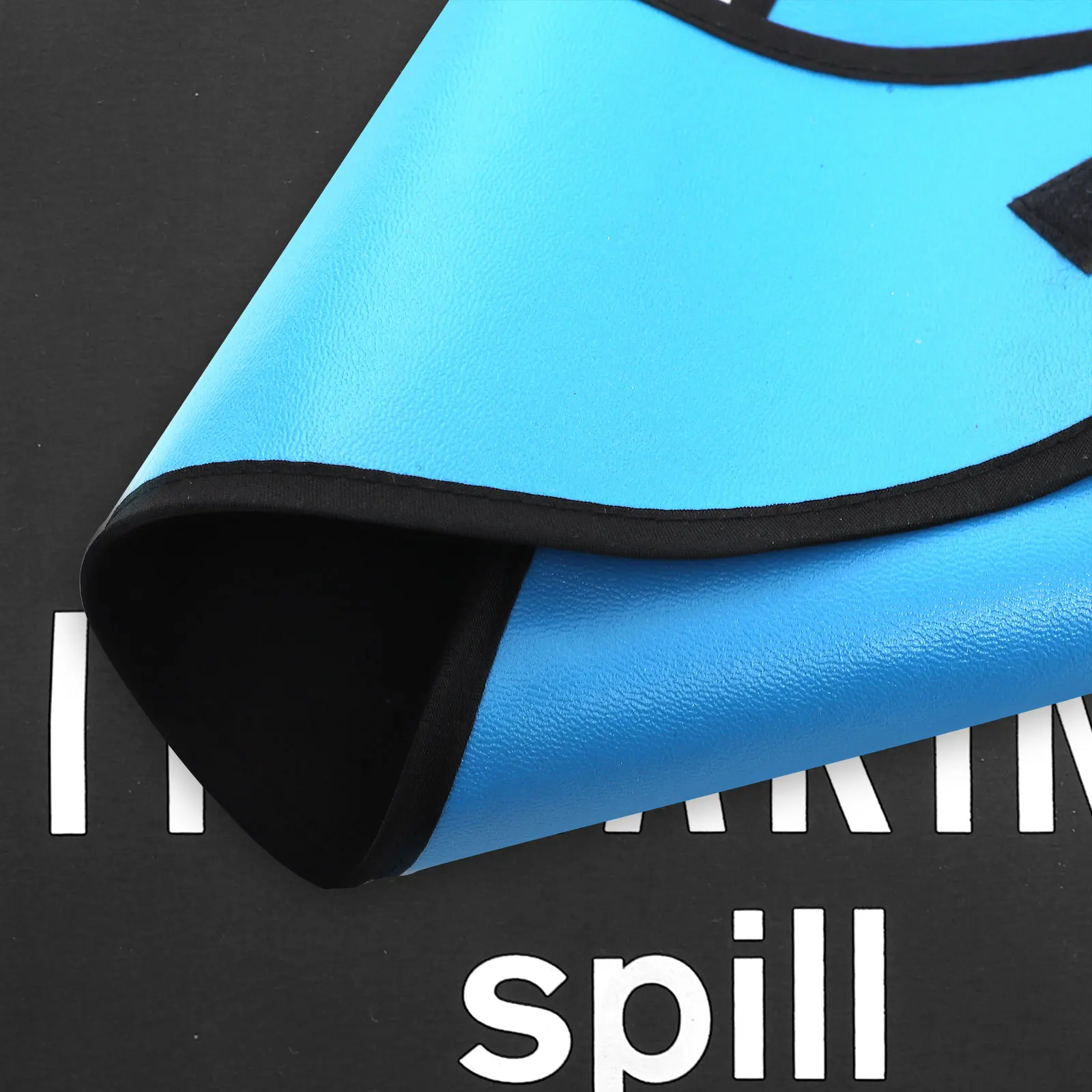 

Delicate Wear-Resistant Adult Waterproof Bib Reusable Dinner Bib for Elderly Seniors Clothing Protector Household Accessory