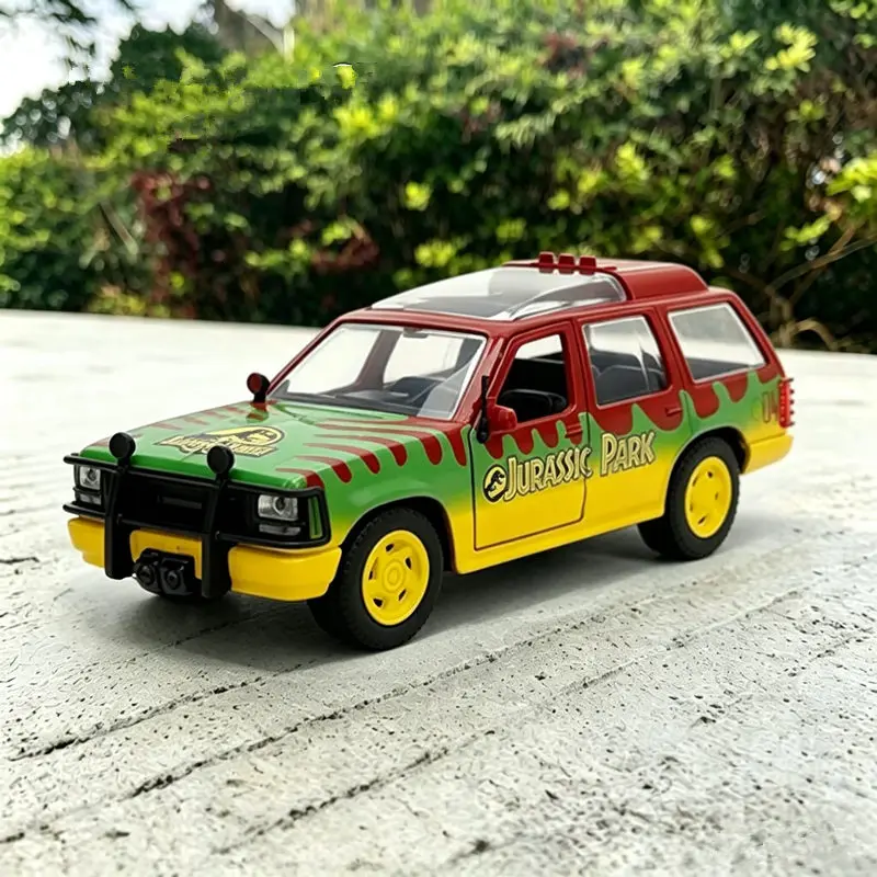 Modèles de voitures miniatures en alliage 1:32 Jeep Wrangler Gladiator Ford Explorer, véhicules tout-terrain modifiés, modèles de camions, cadeaux pour enfants