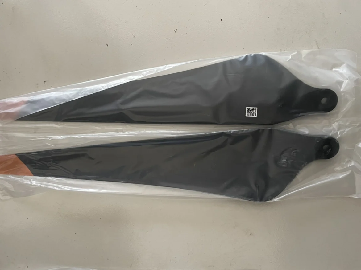 Convient aux lames originales DJI T30, lames R3820, tout neuf