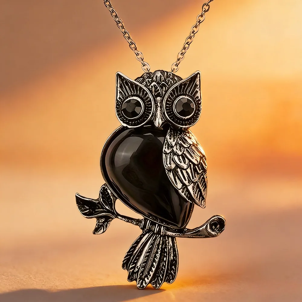 Vintage owl-shaped natural stone single pendant, vintage animal-style healing crystal necklace for women