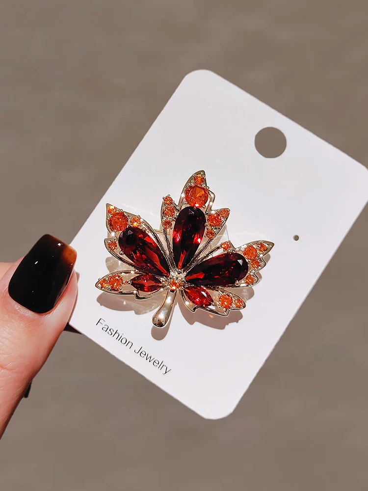 Trendy Red Crystal Maple Leaf Brooch For Women Luxury Rhinestone Blue Whale Cherry Pearl Flower Pins Banquet Wedding Jewelry