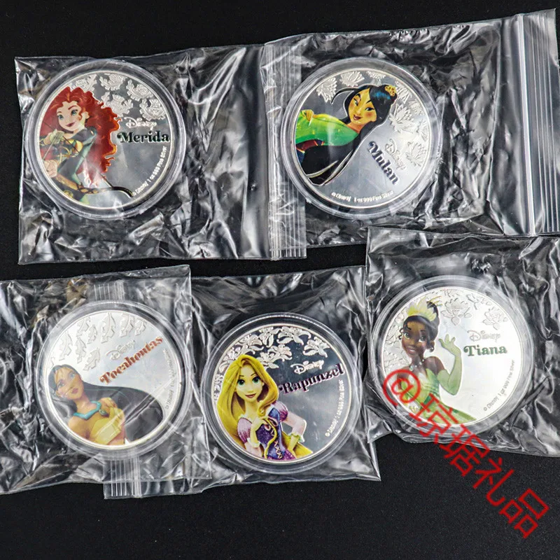 Disney Princess Commemorative Coin Action Anime Figures Cinderella Aurora Coin Cute Cartoon Desktop Collection Ornaments Gifts