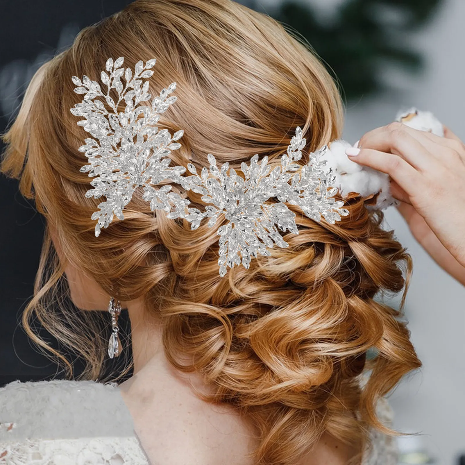 Lightweight Handcrafted Rhinestone Wedding Hair Comb Silver Bridal Headdress for Updos Loose Waves Boho Vintage Crystal Hair