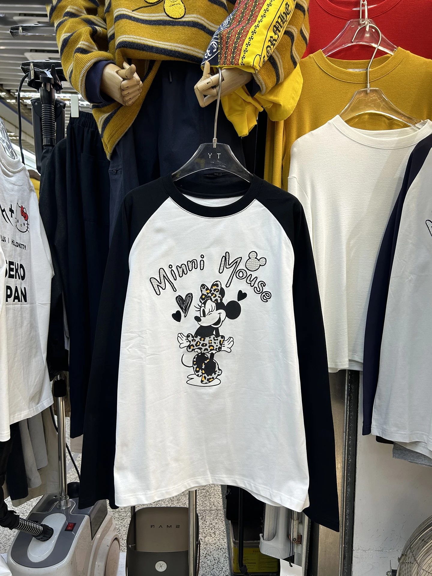 

Модная женская футболка с вышивкой и длинными рукавами, свободного кроя, повседневная, дышащая, удобная для ежедневной носки