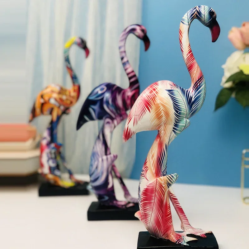 Graffiti Flamingo Sculpture Home Decor Animal Bird Figurine Nordic Style Resin Flamingo Ornament Desktop Art Crafts