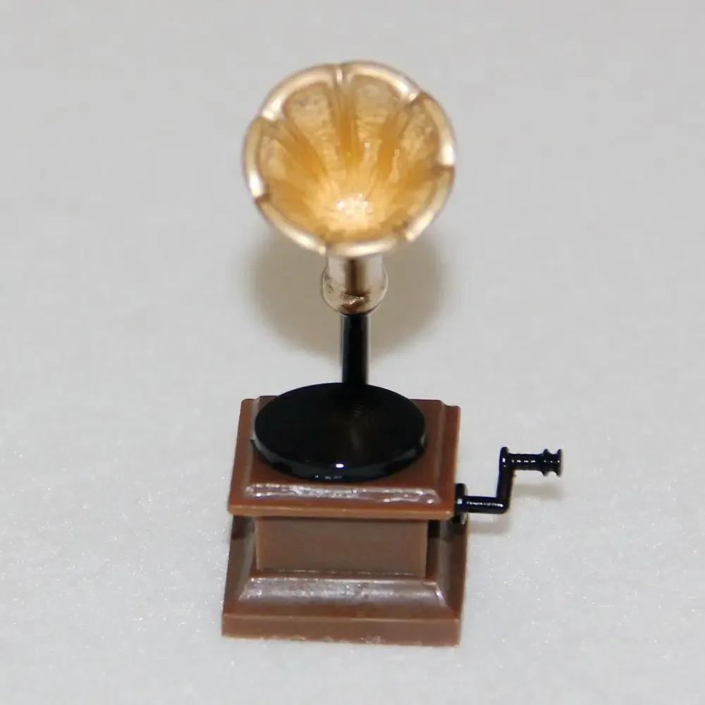 

1:12 Mini Phonograph Mode Miniature Dollhouse Alloy Mental Gramophone Dolls House Furniture Decoration Dollhouse Kit
