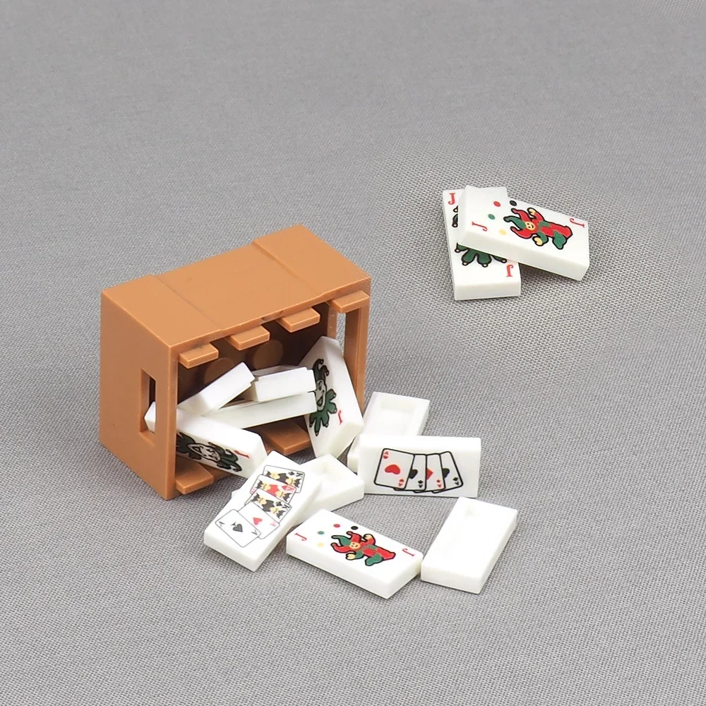 Moc 10 pçs impresso poker palhaço cartões 3069 1x2 padrão blocos de construção flor ameixa fantasma tijolos partícula brinquedos educativos presentes