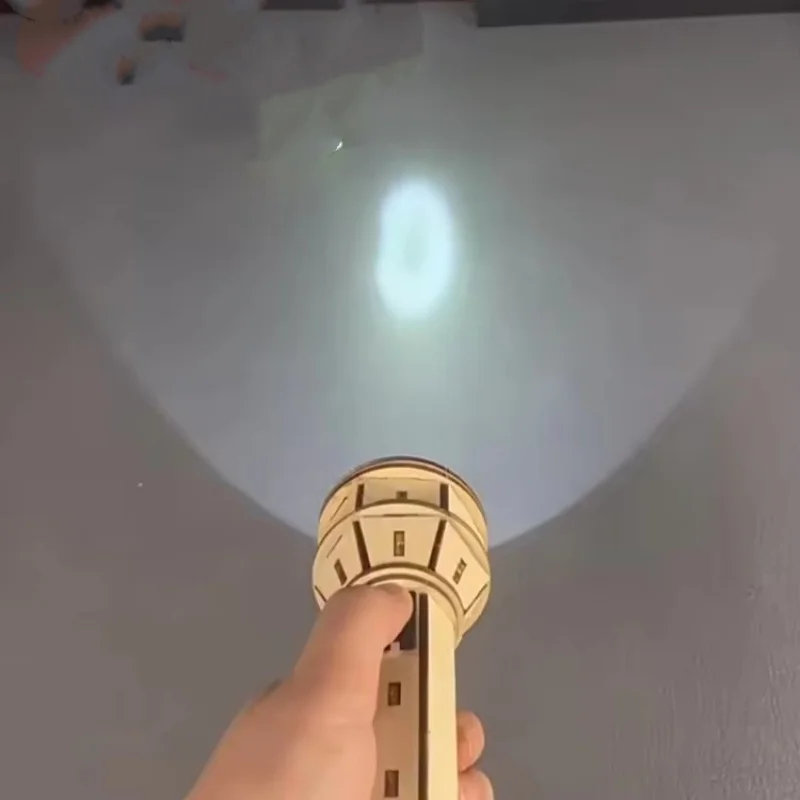 STEAM DIY Holzpuzzle-Sets Handgefertigte Elektrische Taschenlampe Kinder-Physikspielzeug Eltern-Kind-Interaktion Sicherheit Niedliche Formen