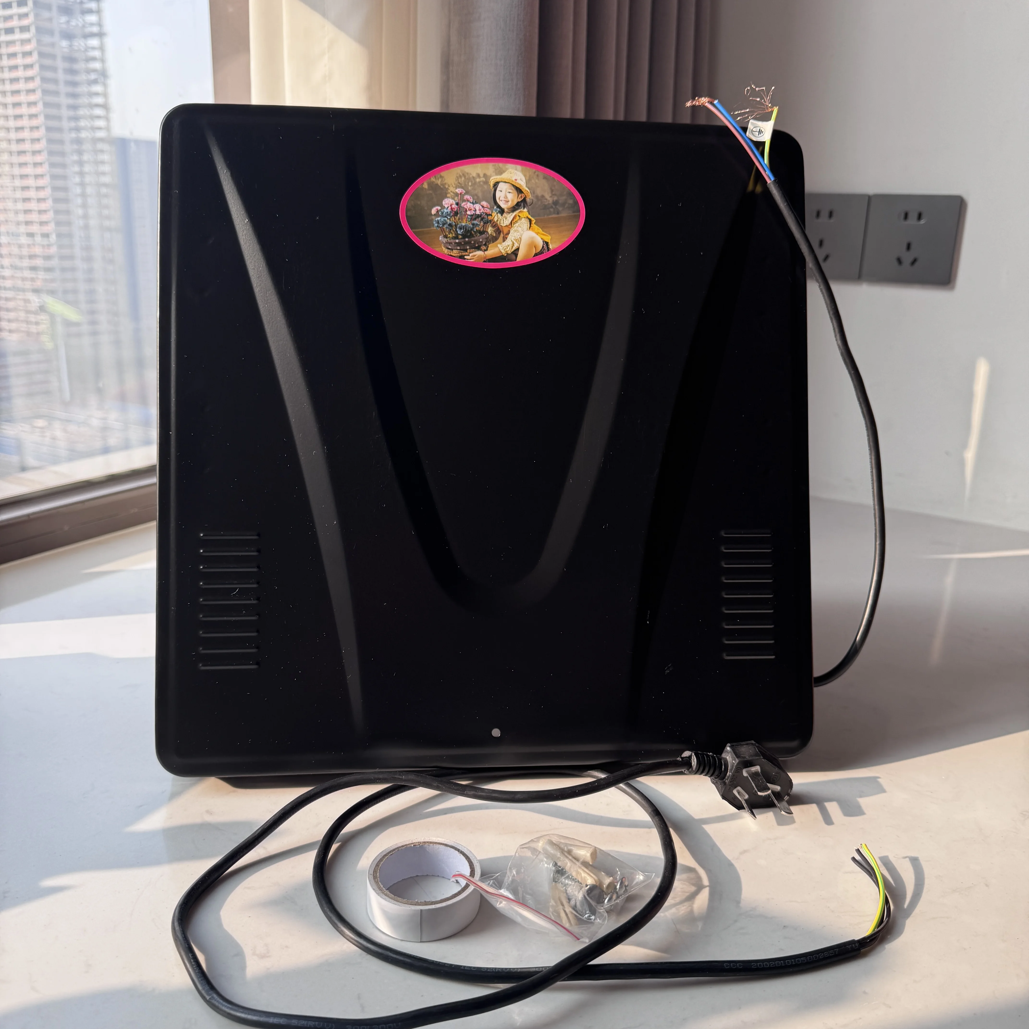 Wentylator okienny 10'' z regu – Outdoor Power Fan recenzja i cena