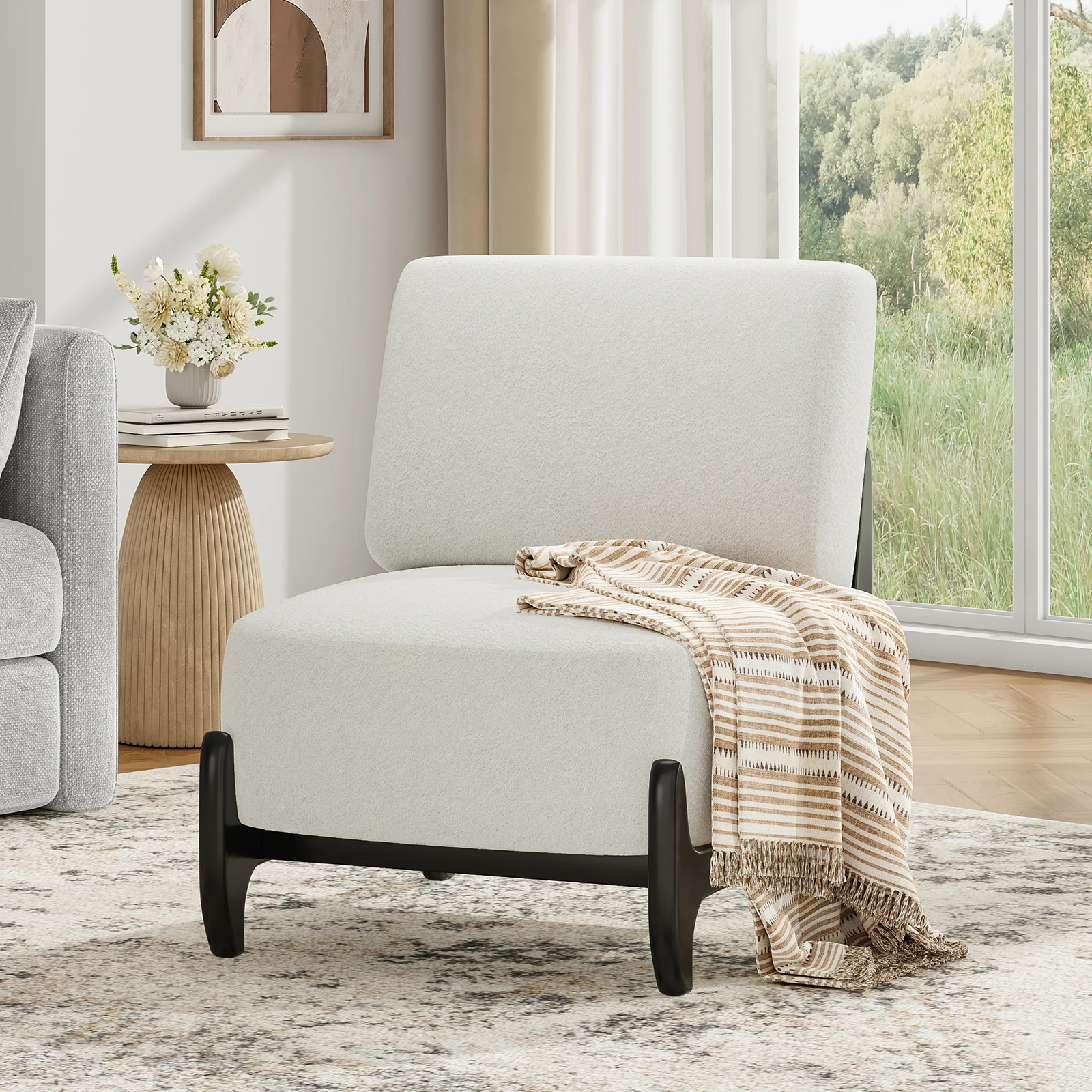 Silla de acento moderna Farini con base de madera maciza, tapicería de tela Teddy para sala de estar, dormitorio.