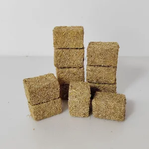 Simulación de 4pcs Simulación de la escala de heno Adornos Dollhouse Farm Rick Miniatura Models Diy Home Decor Crafts 10 mejores juguetes de vacas en miniatura de ventas - №7