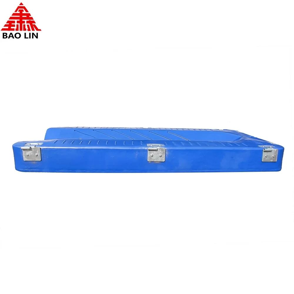 Motorboat docking platform berth splicing combined plate modularization