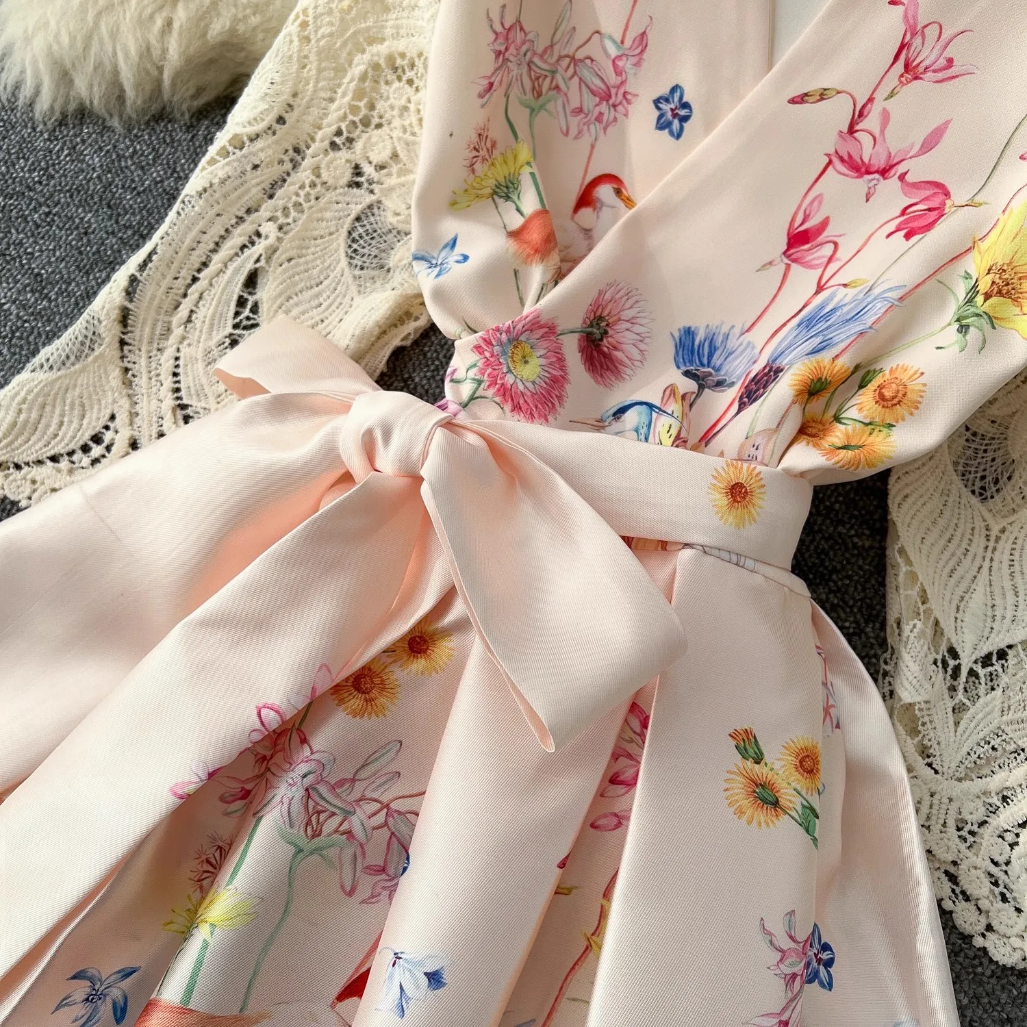 Retro Bandage Lace Up Wrap Dress Women's V-Neck Long Sleeve Crochet Lace Patchwork Thick Satin Flower Print Long Party Vestidos