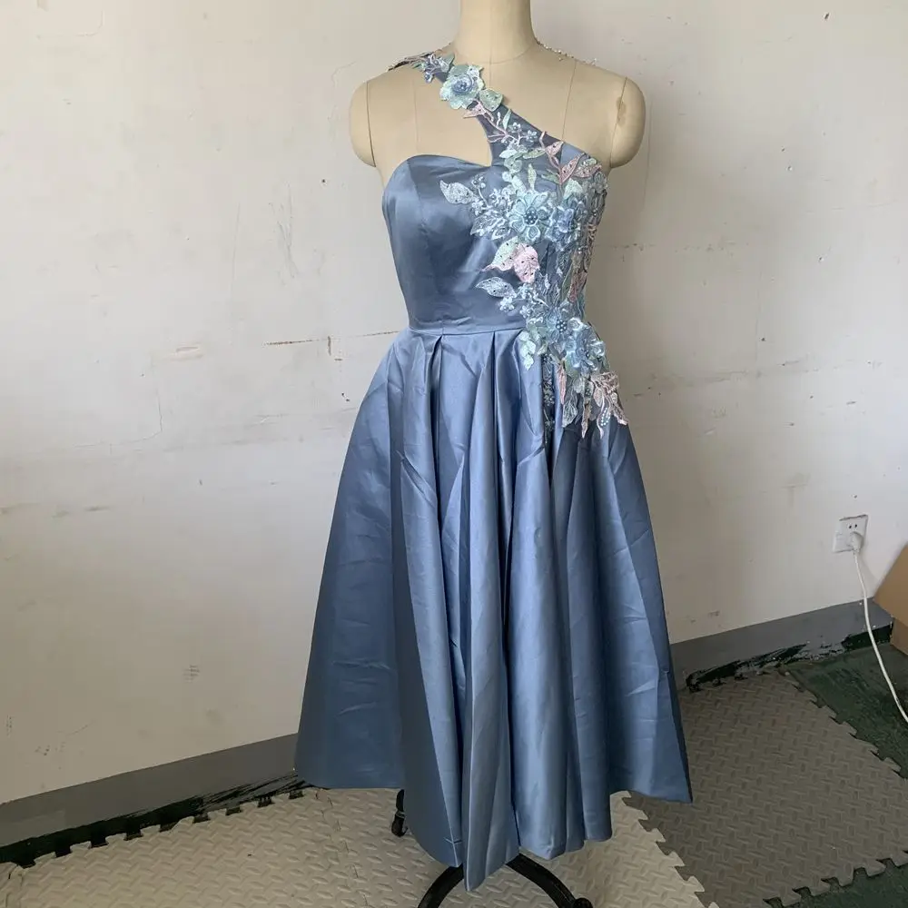 Blue Tea Length Prom Dresses 2024 One Shoulder Lace Floral Applique Ball Gown Formal Party Prom Gowns Special Occasion Dress