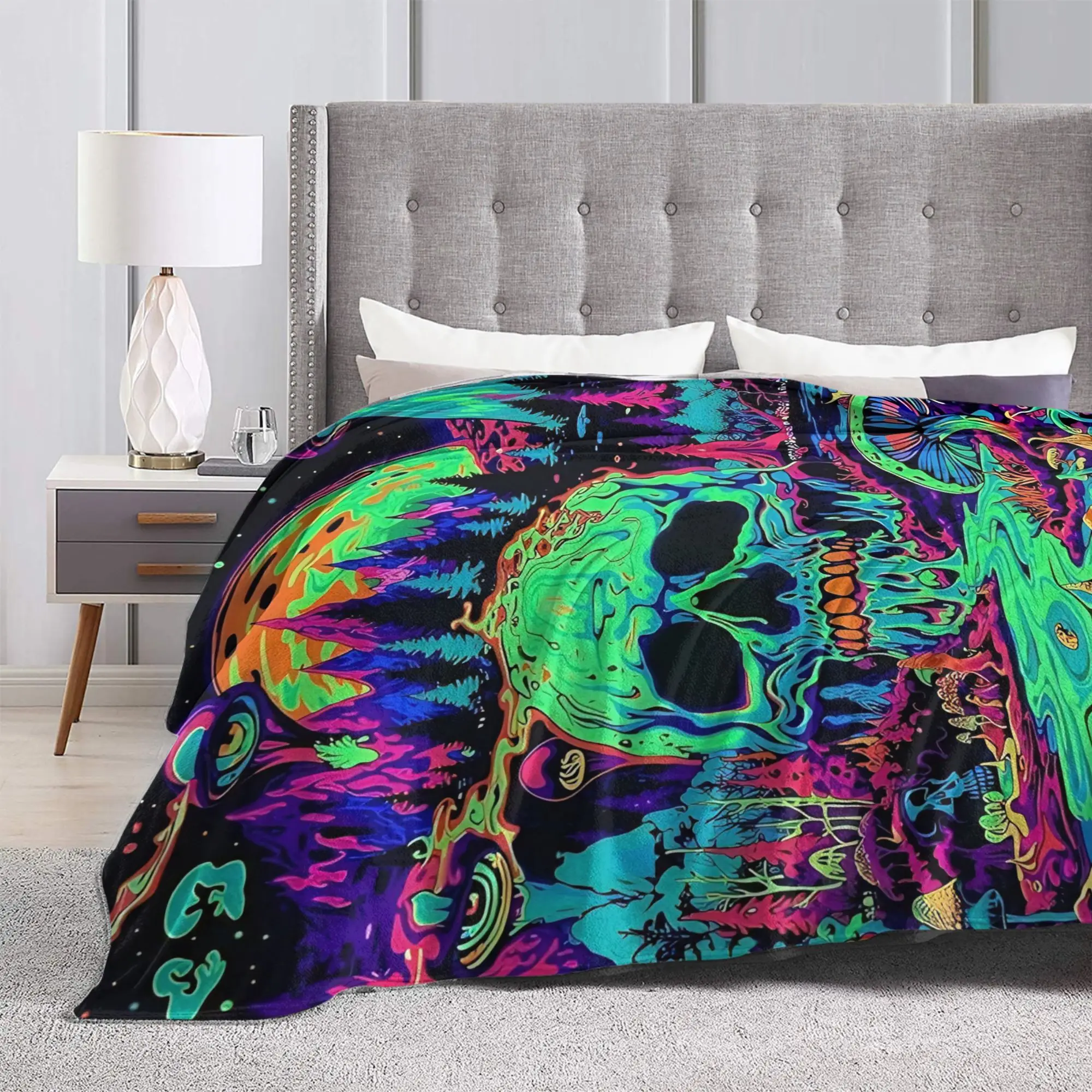 Skull Mushroom Glow in the Dark Blanket Cover Velvet Halloween Skeleton Lightweight Thin Throw Blankets for Home Couch Bedspread