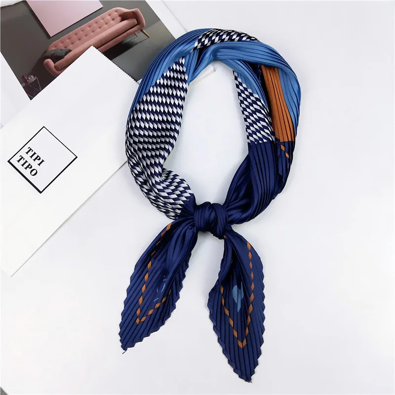 HOT Spring Korean Fashionable Pleated Scarf Print Floral Square Silk Scarf For Ladies Scarves Foulard Headscarves Girl Kerchief