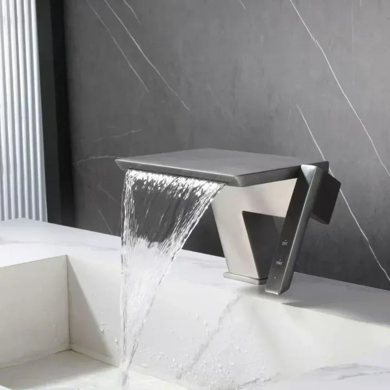 Copper Waterfall Basin Mixer Crane Faucet for Hotel Bathroom Hot And Cold Creative Design Washbasin Mixer Tap
