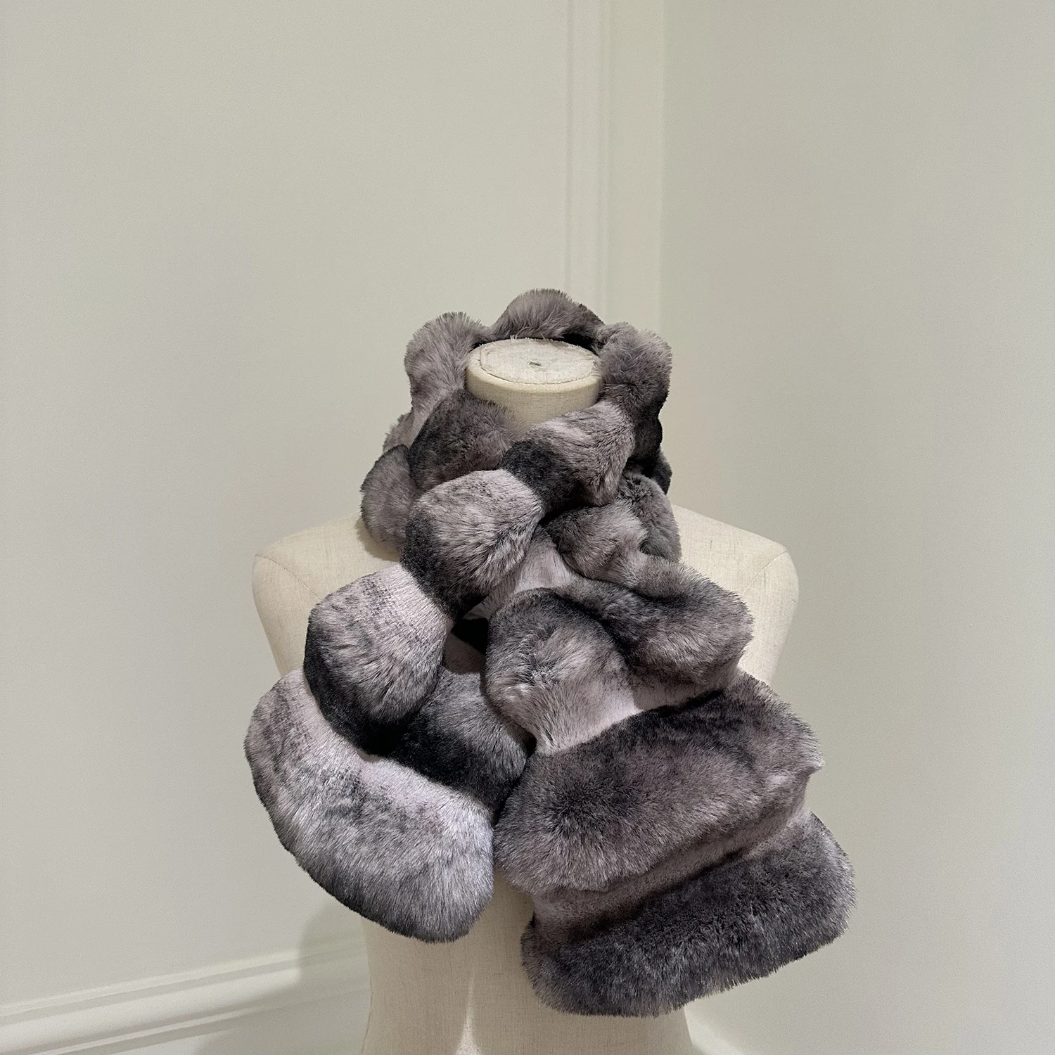 eco-friendly-chinchilla-scarf-authentic-or-not-hua-board-accory-winter-season-other-fabric-material