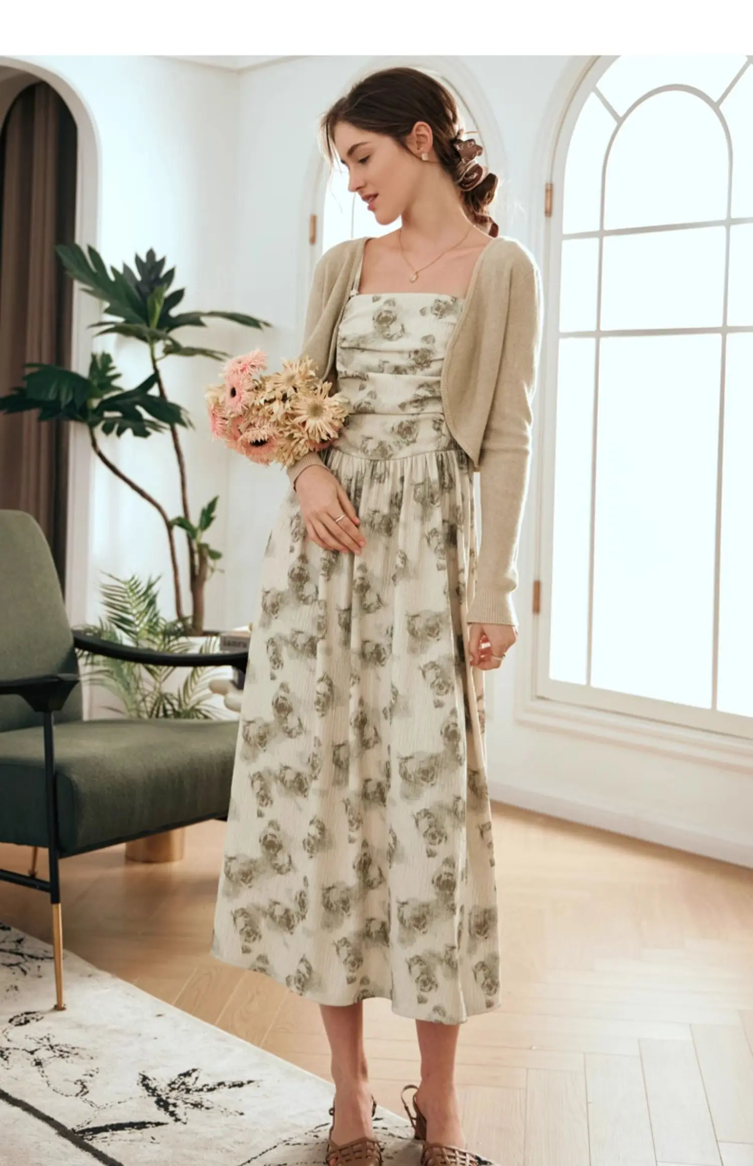 

OLrain Floral Women Dresses 2025 A-Line Printing Slash Neck Sleeveless Camisole Sexy Long Dress Women's Festive Dress O24CL83851