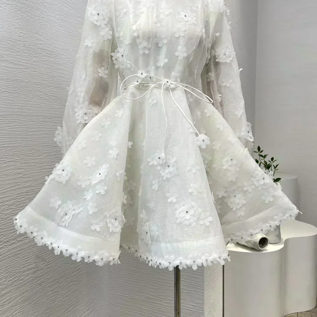 Minivestido rosa y blanco con apliques de flores para trabajo manual, ropa de mujer con cinturón y cordones de manga larga de alta calidad, novedad de 2024