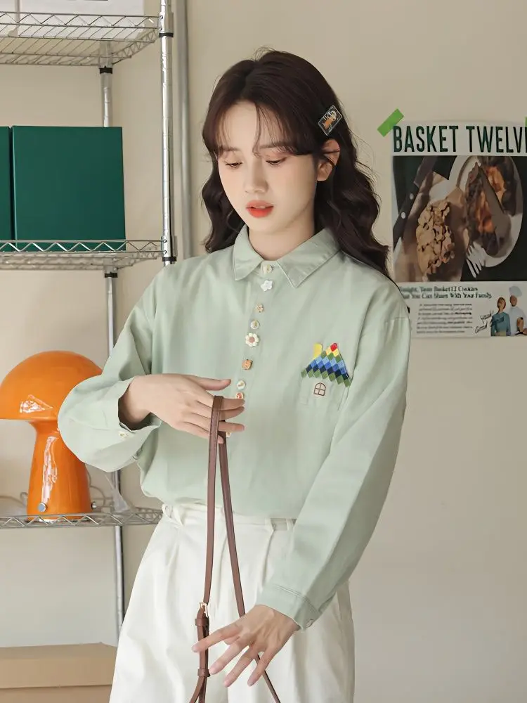 

Женская свободная рубашка с длинным рукавом, зеленая блузка с цветочной вышивкой, весна 2024