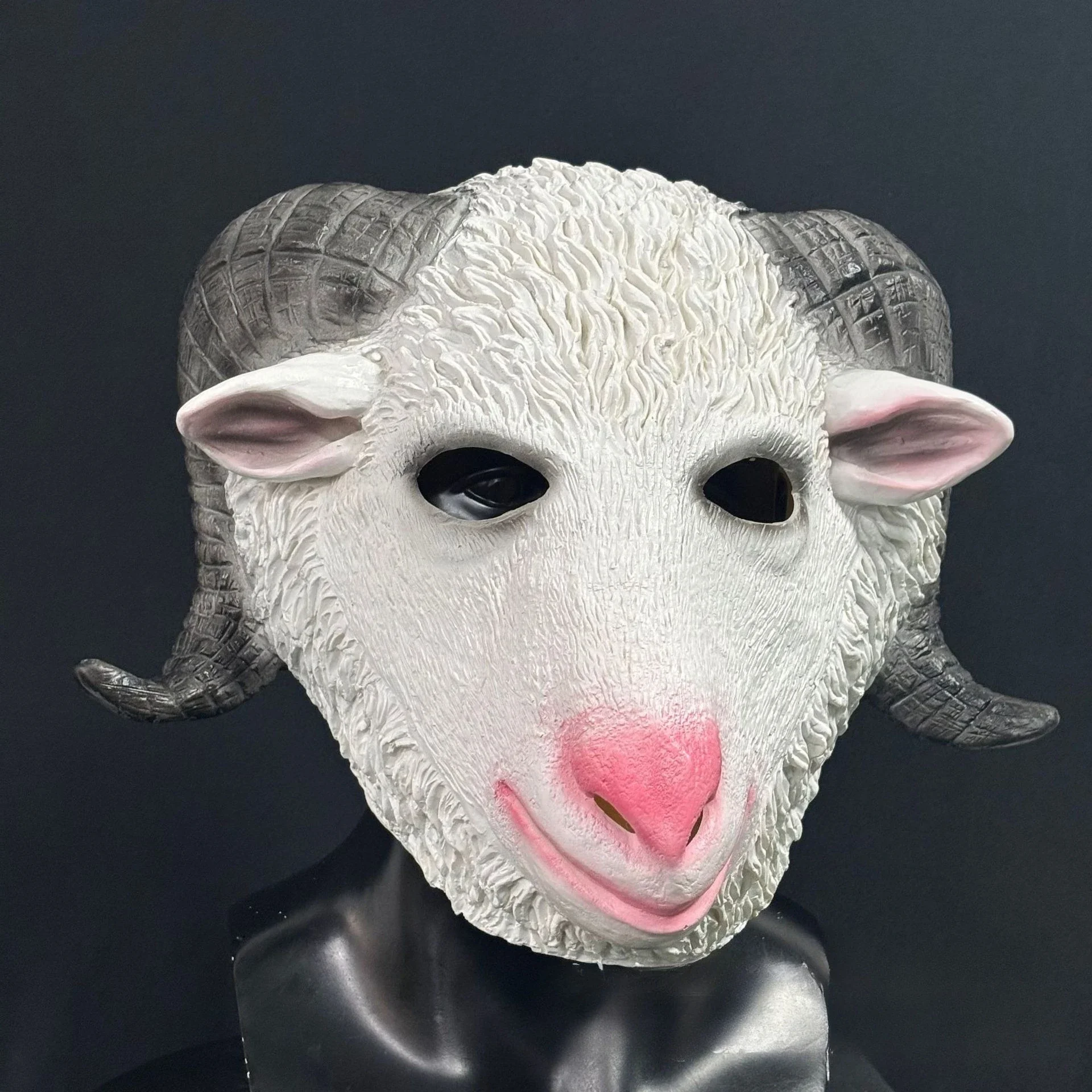 Latex Animal Mask Halloween Cos Wolf Dog Lion Dress Up Show Props Animal Simulation Headpiece Mask Goat Masque Eagle Raccoon