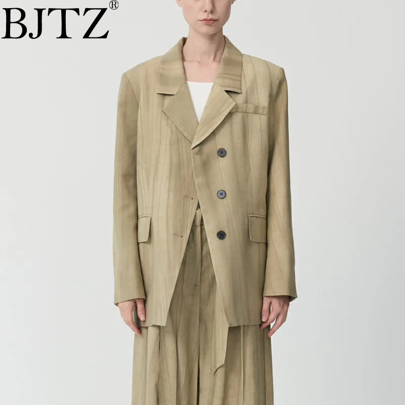 

BJTZ Temperament Simple Style With Three Button Design Coat 2025 Spring And Autumn New Women Loose Striped Breasted Suit