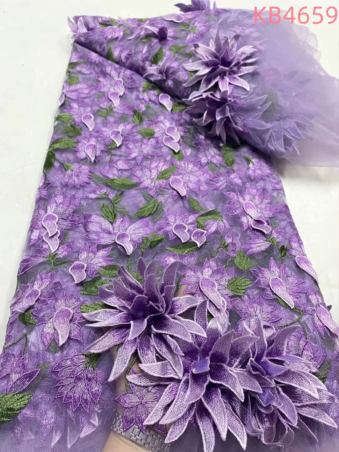 

African Fabric Lace High Quality 2025 Purple Lilac Fabric 3D Floral Lace Fabric Nigerian Embroidery For Wedding Dress KB4659