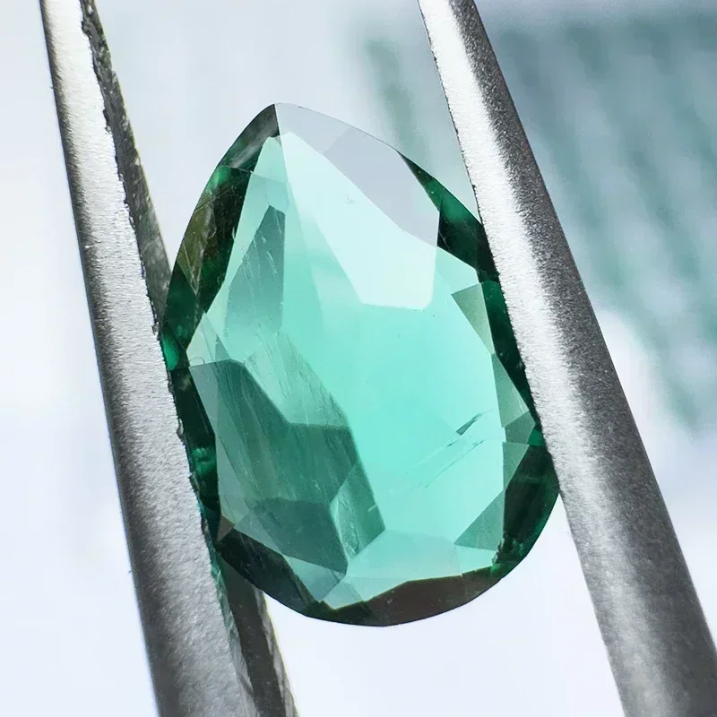 

Top Laboratory Zambian Emerald Pear Shape Hydrothermal Hand Cutting Cut with Cracks Inclusions Inside Selectable AGL Certificate