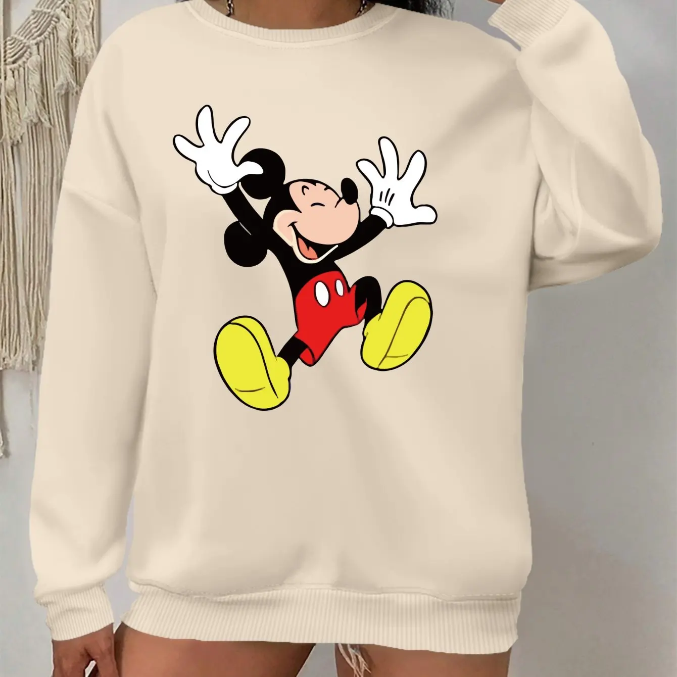 

Disney Mickey Mouse Pullover Sweater Fashion Oversized Unisex Crew Neck Sweater Autumn and Winter Fleece Casual Street Wear